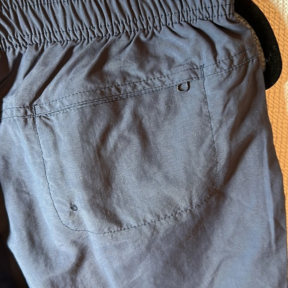 COLUMBIA Sportswear Athleisure Blue Shorts Medium - Picture 4 of 6